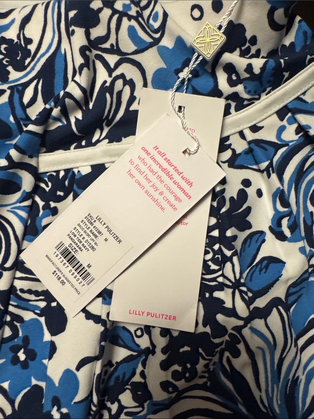 NWT Lilly Pulitzer Bacio Skort Upf 50+ Low Tide Navy Pandarama sz M - Picture 2 of 7